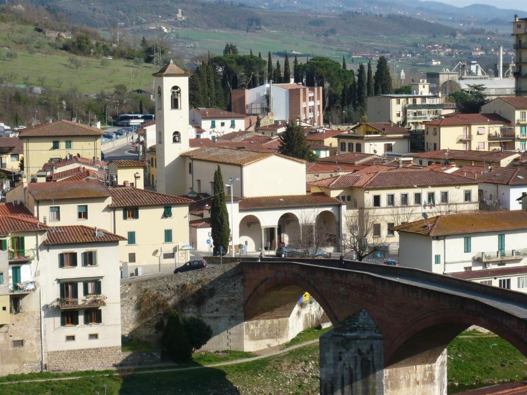 Albergo I Villini Понтассьєве Екстер'єр фото